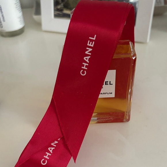 Authentic Chanel 50 inch Ribbon - Picture 1 of 3
